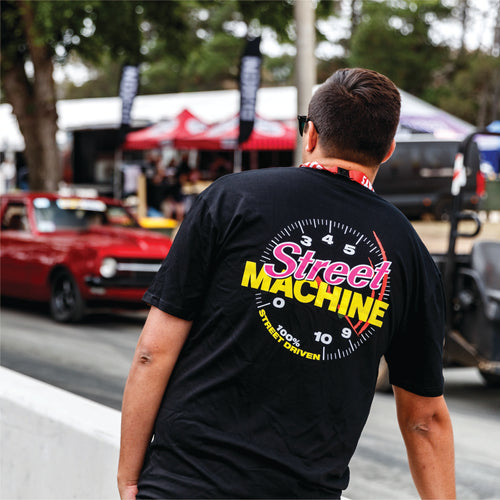 Men's Classic Tacho t-shirt, black with pink logo